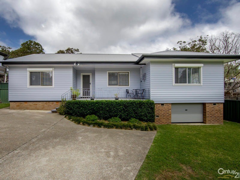 16 Regent Street, Tingira Heights NSW 2290