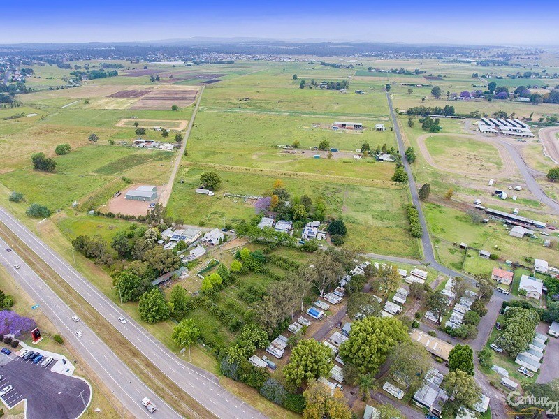 33 Cracknell Lane, Maitland NSW 2320