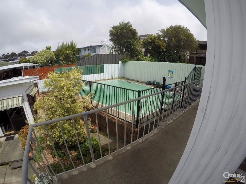 42 Sun Hill Drive, Merewether Heights NSW 2291