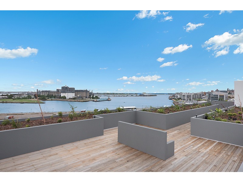 706/12 Bellevue Street, Newcastle West NSW 2302