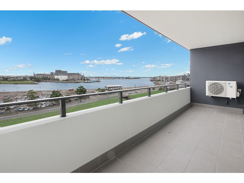 706/12 Bellevue Street, Newcastle West NSW 2302