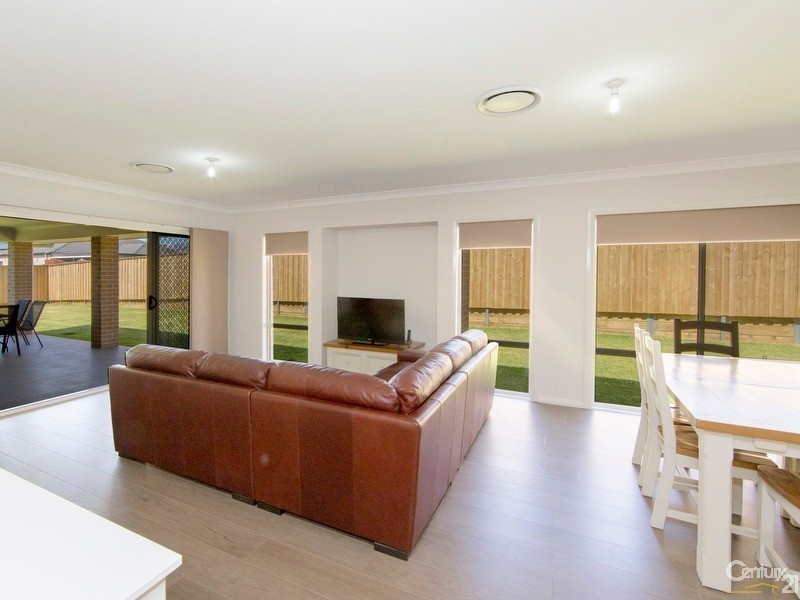 10 Birdwood Street, Chisholm NSW 2322