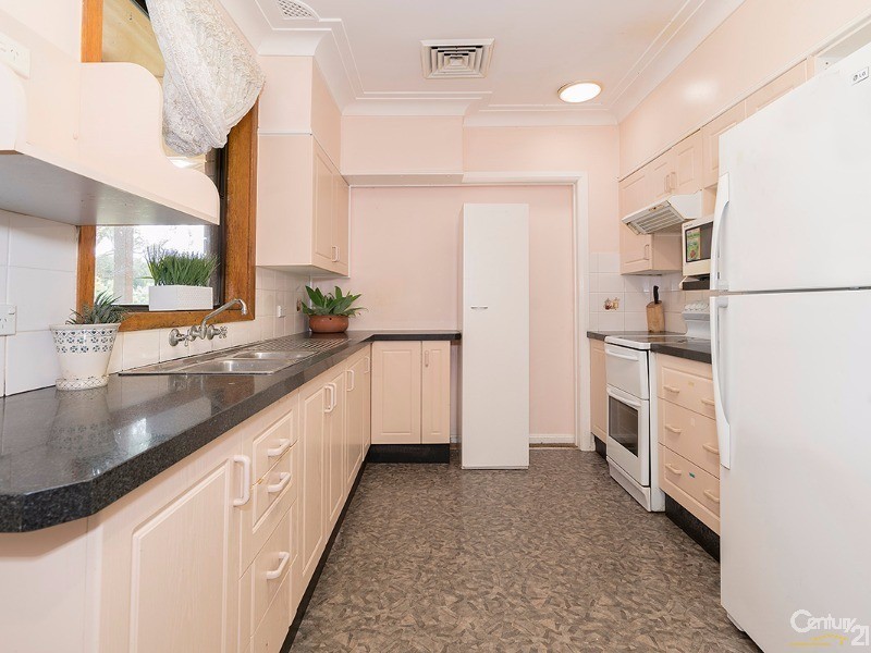 14 Turana Parade, North Lambton NSW 2299