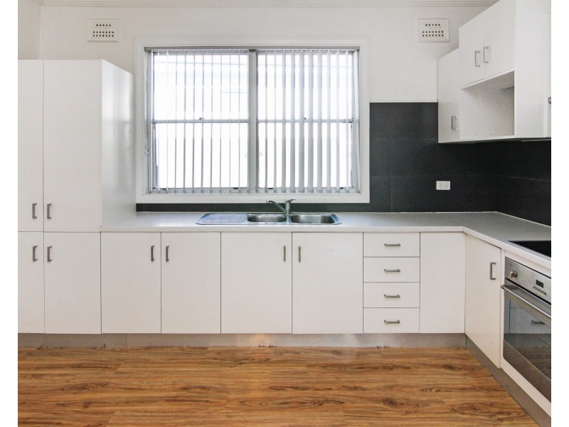 34 Angus Avenue, Waratah West NSW 2298