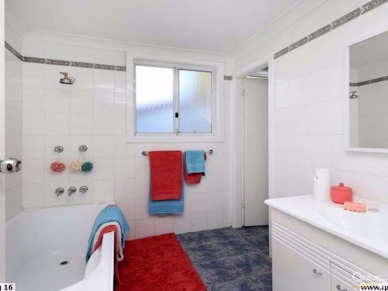 17 Mary Street, Jesmond NSW 2299