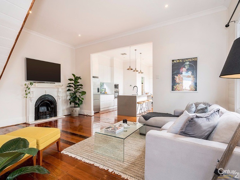 2 Annie Street, Wickham NSW 2293