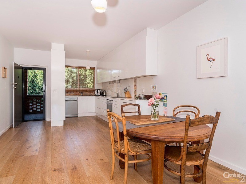 12/17 Hillview Crescent, The Hill NSW 2300