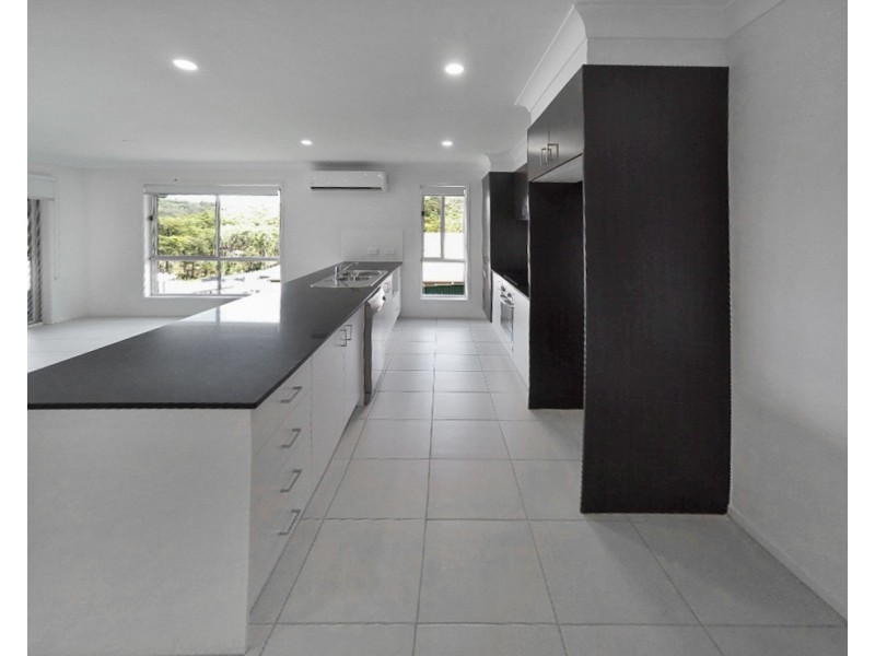 5 Santa Maria Close, Cameron Park NSW 2285