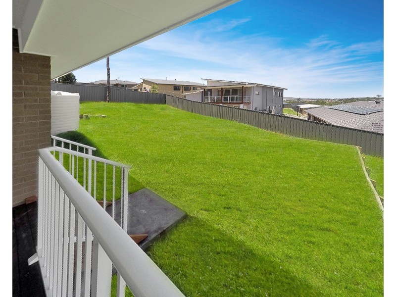 5 Santa Maria Close, Cameron Park NSW 2285