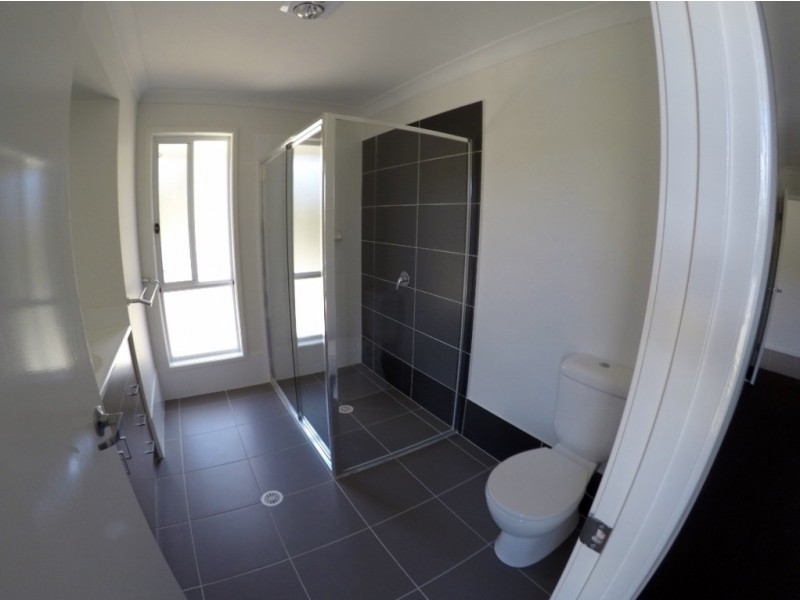 40 Manilus Street, Cameron Park NSW 2285