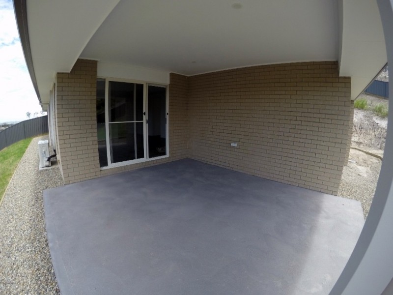 40 Manilus Street, Cameron Park NSW 2285