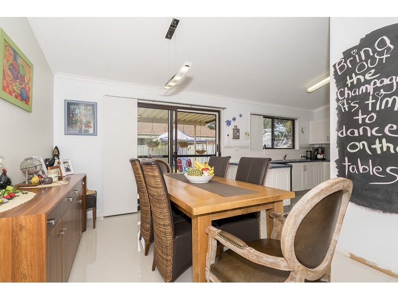 2 Meenmai Close, Maryland NSW 2287