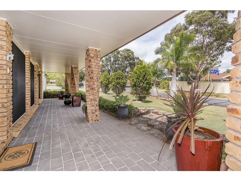 2 Meenmai Close, Maryland NSW 2287