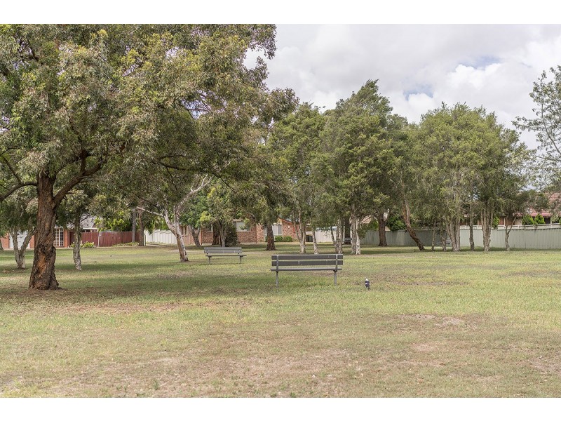 2 Meenmai Close, Maryland NSW 2287