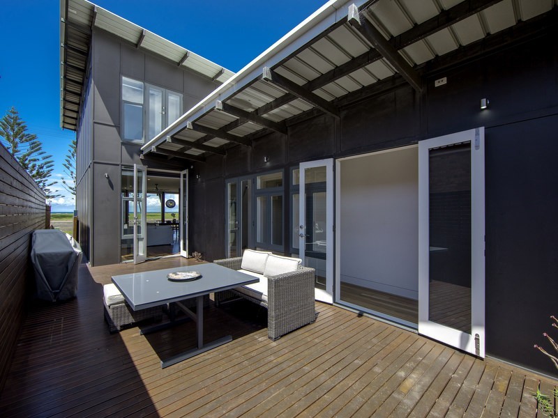 221 Mitchell Street, Stockton NSW 2295