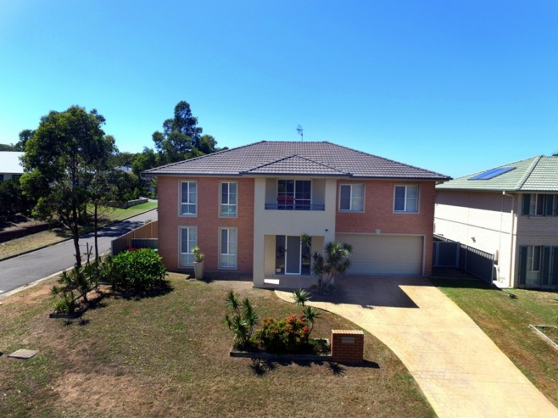 37 Camberwarra Drive, Belmont North NSW 2280