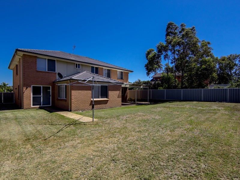 37 Camberwarra Drive, Belmont North NSW 2280