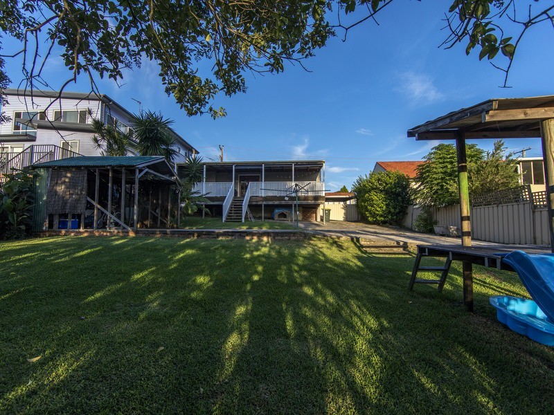 8 Gari Street, Charlestown NSW 2290