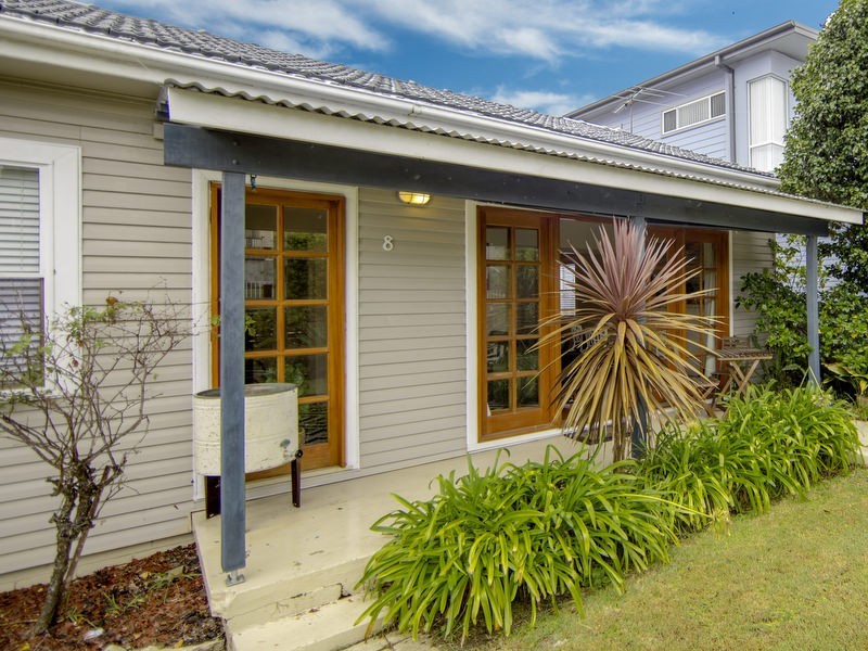 8 Gari Street, Charlestown NSW 2290