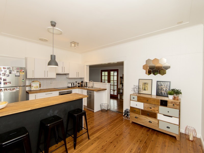 8 Gari Street, Charlestown NSW 2290