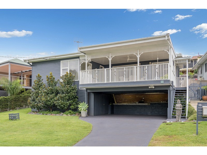 18 Kinross Avenue, Adamstown Heights NSW 2289