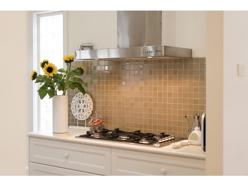 18 Kinross Avenue, Adamstown Heights NSW 2289