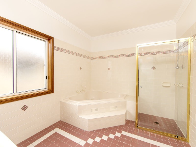 41 Camberwarra Drive, Belmont North NSW 2280