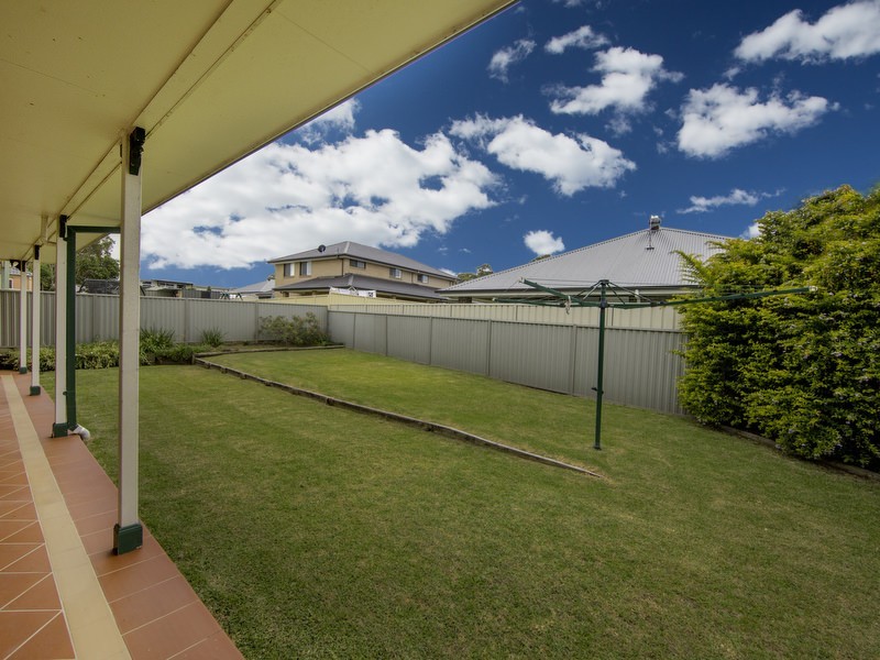 41 Camberwarra Drive, Belmont North NSW 2280