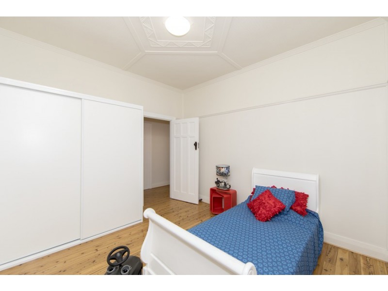 1 Sparke Street, Tighes Hill NSW 2297