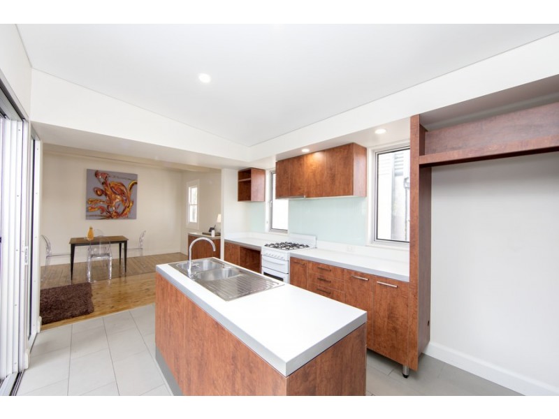 1 Sparke Street, Tighes Hill NSW 2297