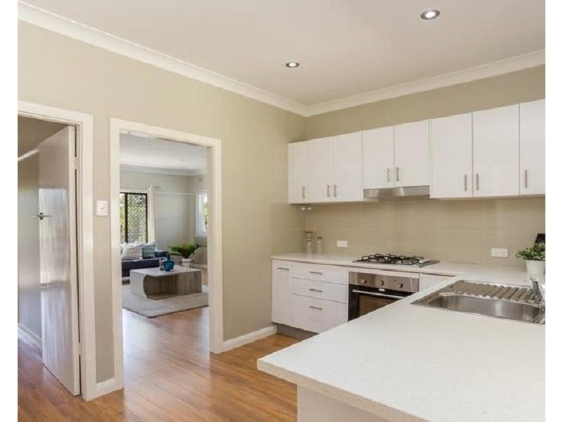 1 Lynette Place, Kotara NSW 2289