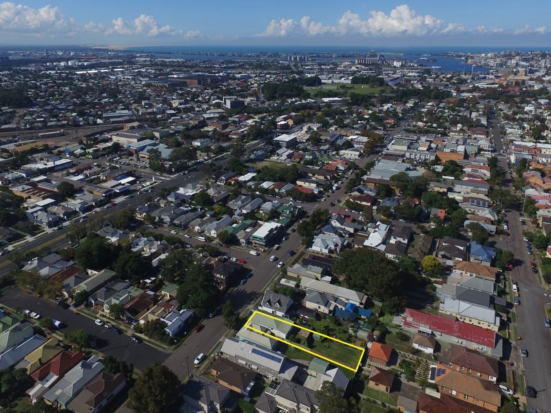 105 Cleary Street, Hamilton NSW 2303