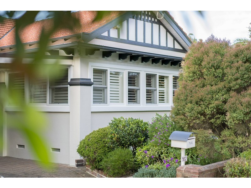 162 Kemp Street, Hamilton South NSW 2303