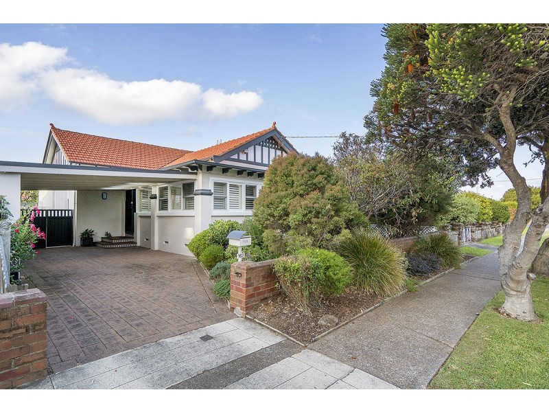 162 Kemp Street, Hamilton South NSW 2303