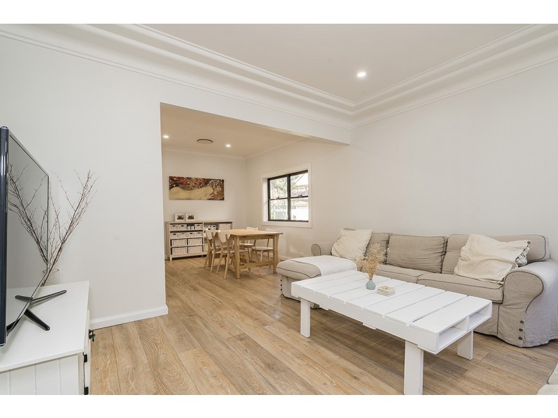 31 Cardiff Road, Wallsend NSW 2287