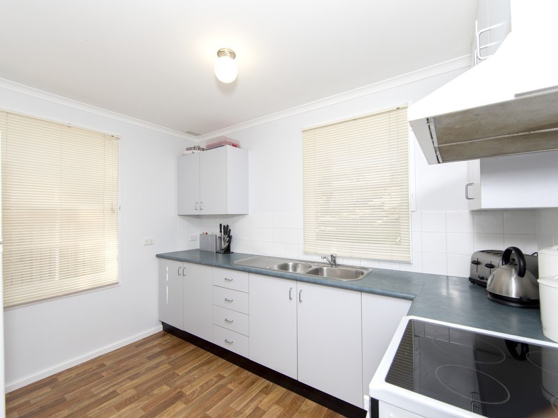 10 Quigley Road, Bolton Point NSW 2283