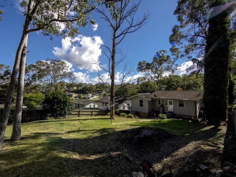 10 Quigley Road, Bolton Point NSW 2283