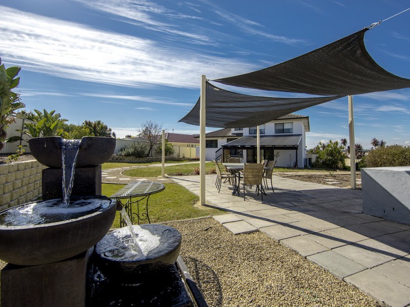8 Jasmine Way, Thornton NSW 2322