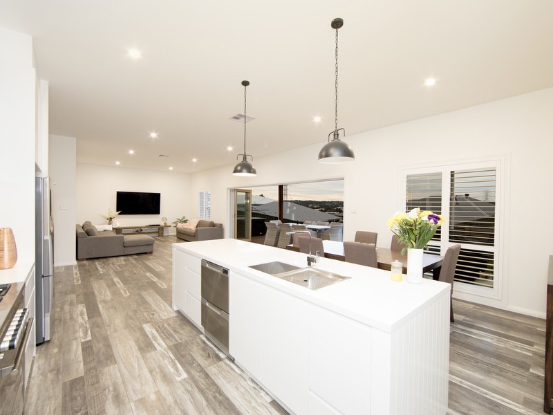 84 Delaware Drive, Macquarie Hills NSW 2285