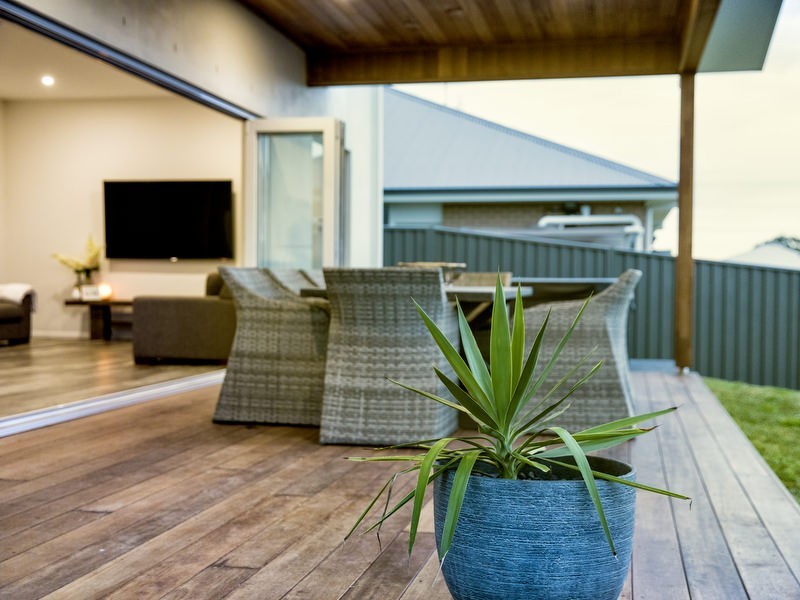 84 Delaware Drive, Macquarie Hills NSW 2285