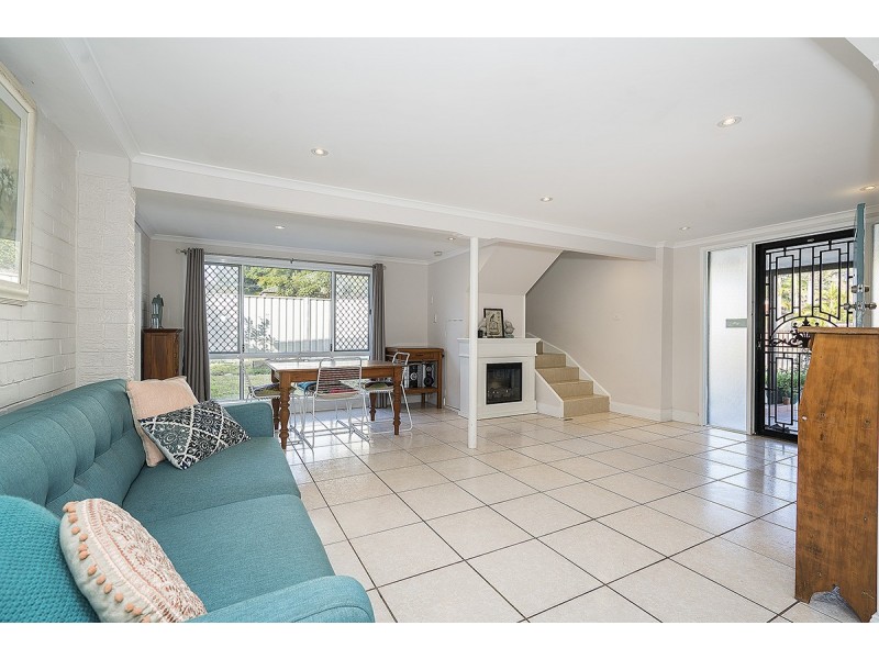 5 Mary Street, Speers Point NSW 2284