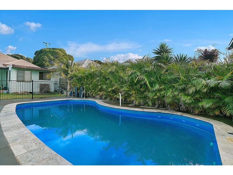 38 Alexander Street, Hamilton South NSW 2303