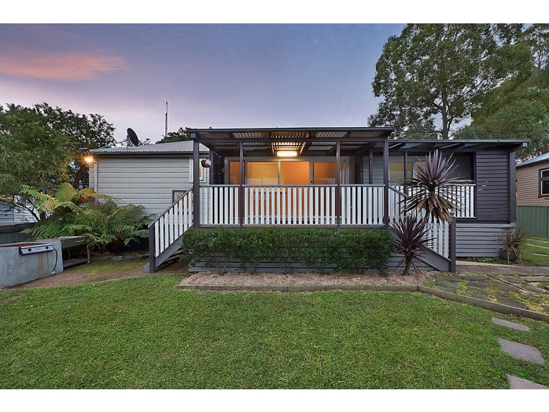 6 Lambton Road, Waratah NSW 2298