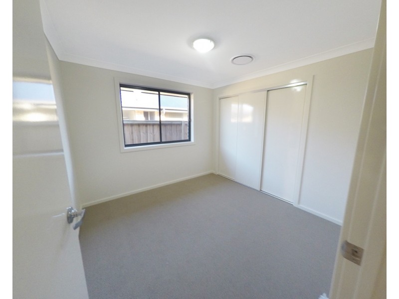 5 Snipe Street, Fletcher NSW 2287