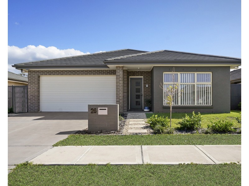 26 Uralla Street, Fern Bay NSW 2295