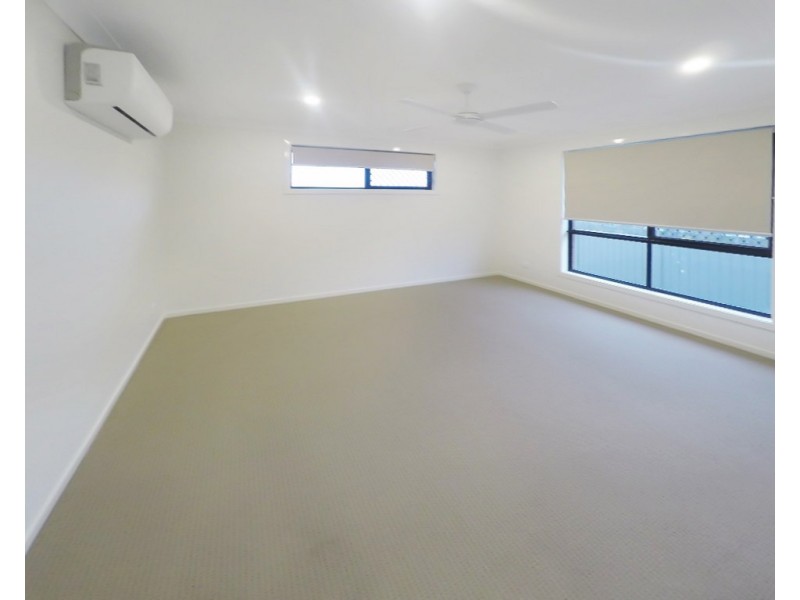 16 Sail Street, Teralba NSW 2284