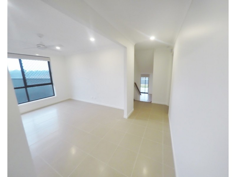 16 Sail Street, Teralba NSW 2284