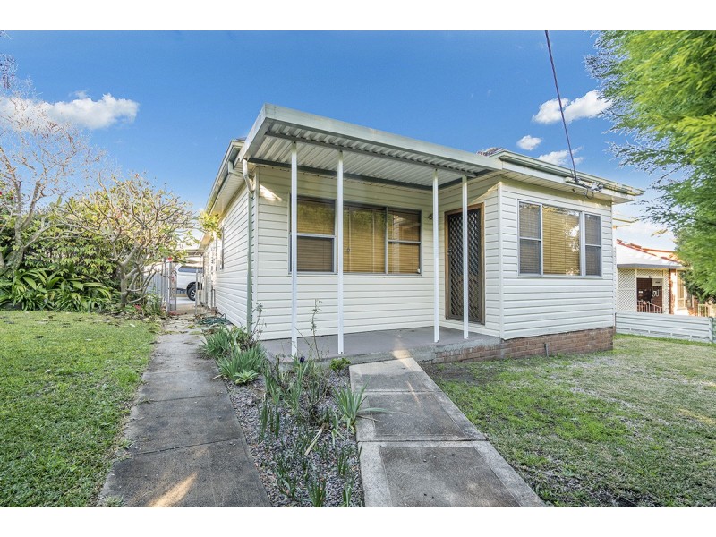 52 Fifth Street, Cardiff South NSW 2285