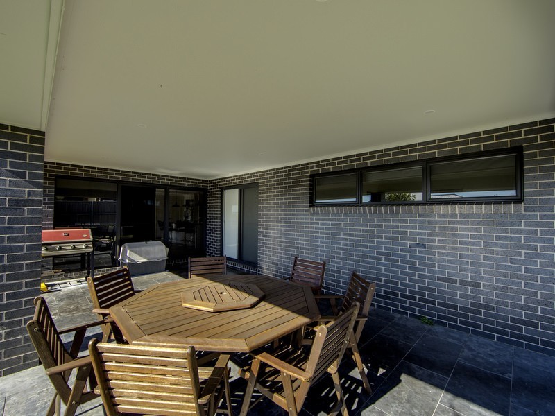 21 Kekul Street, Fletcher NSW 2287