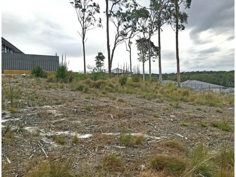 9 Bellavia Street, Cameron Park NSW 2285